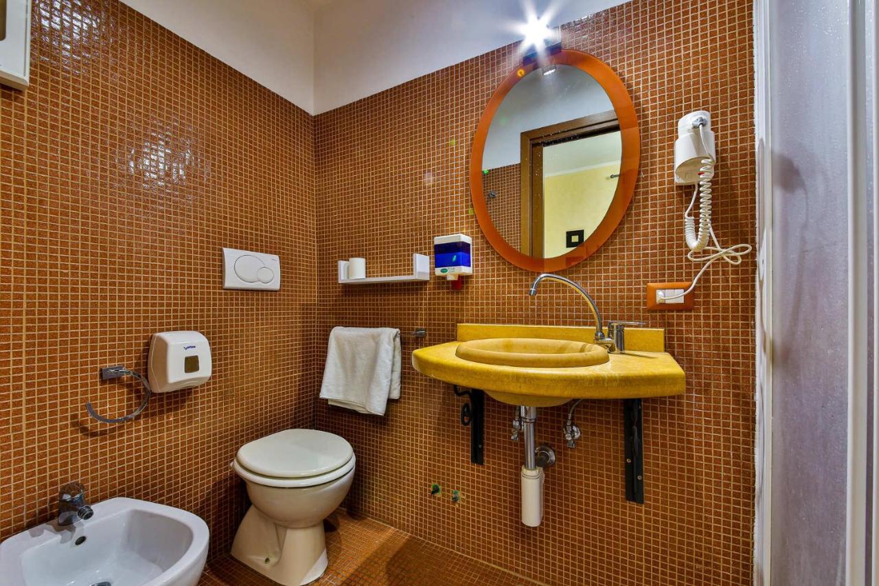 E-Room 42 Roma Ngoại thất bức ảnh
